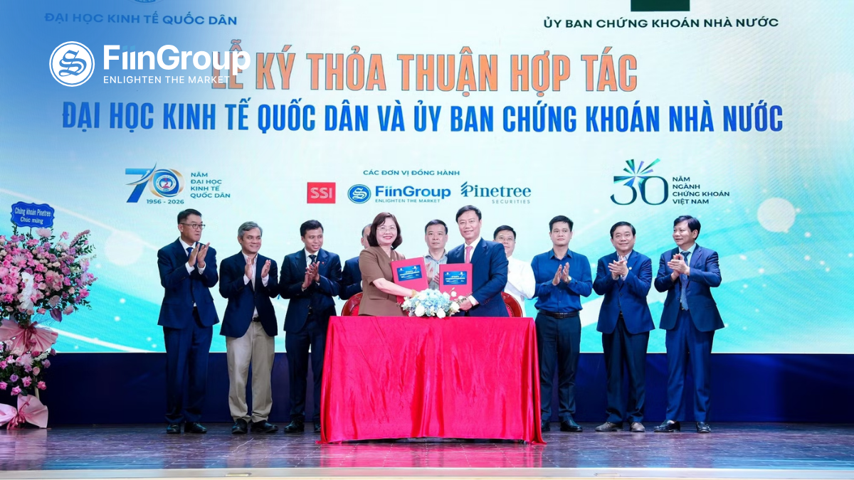 FiinGroup cùng UBCKNN và ĐH Kinh tế Quốc dân hợp tác kết nối đào tạo với thực tiễn thị trường tài chính