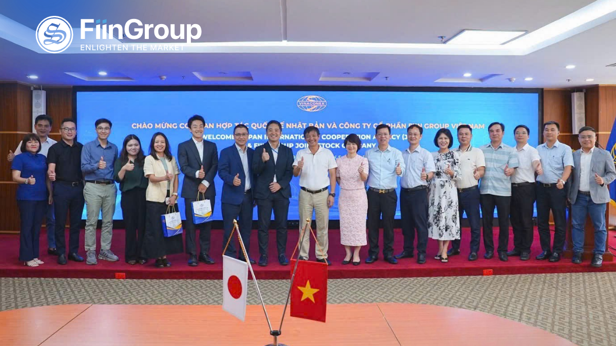 JICA và FiinGroup thăm và làm việc tại Vinaconex
